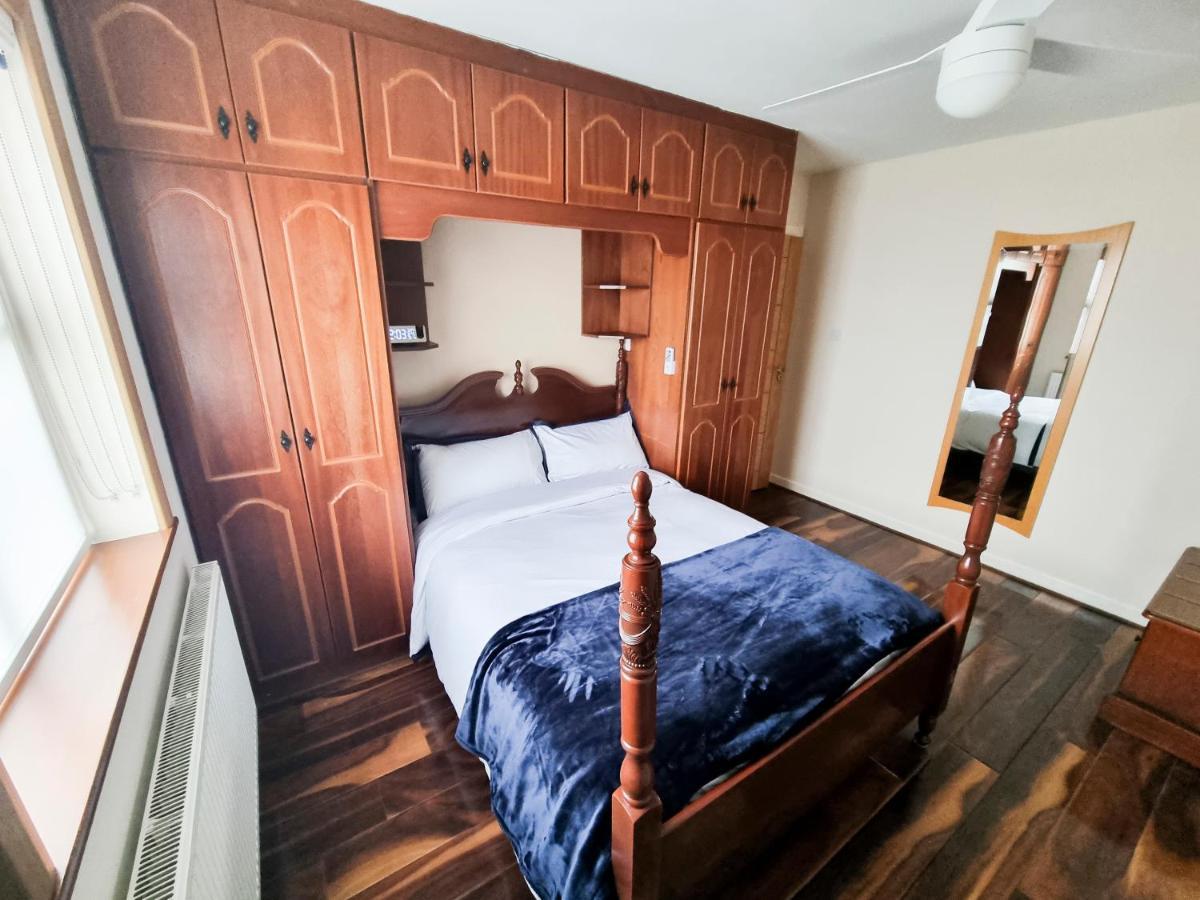 3 Bed Renovated Cottage Carramore Lake, Belmullet Ballina  Exteriör bild