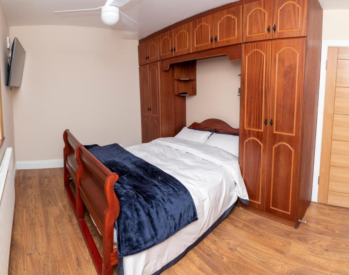3 Bed Renovated Cottage Carramore Lake, Belmullet Ballina  Exteriör bild